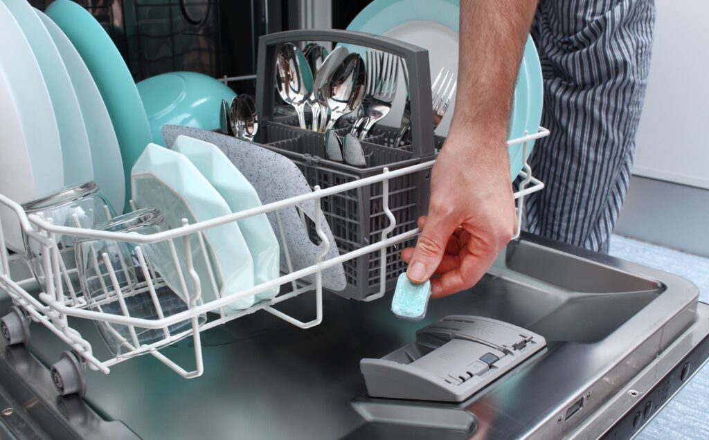 West Hills Dishwasher Cleaning